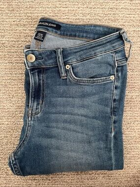 Calvin Klein Women's Dark Blue Skinny Jeans